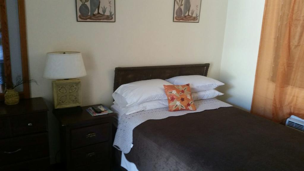 Midtown Guest House Charlotte Amalie Room photo